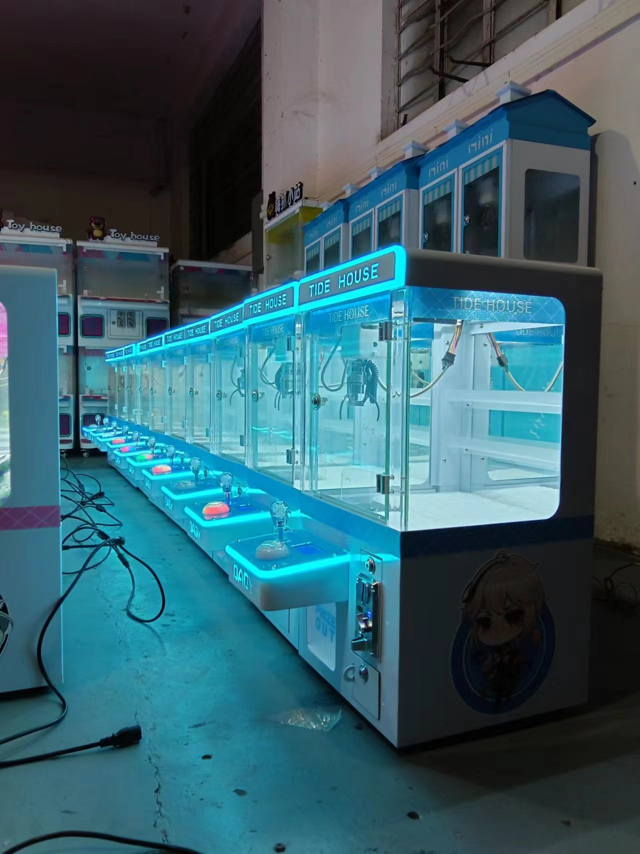 Mini Desktop Claw Crane Arcade - Arcade Vending Machines For Sale のレビューと価格